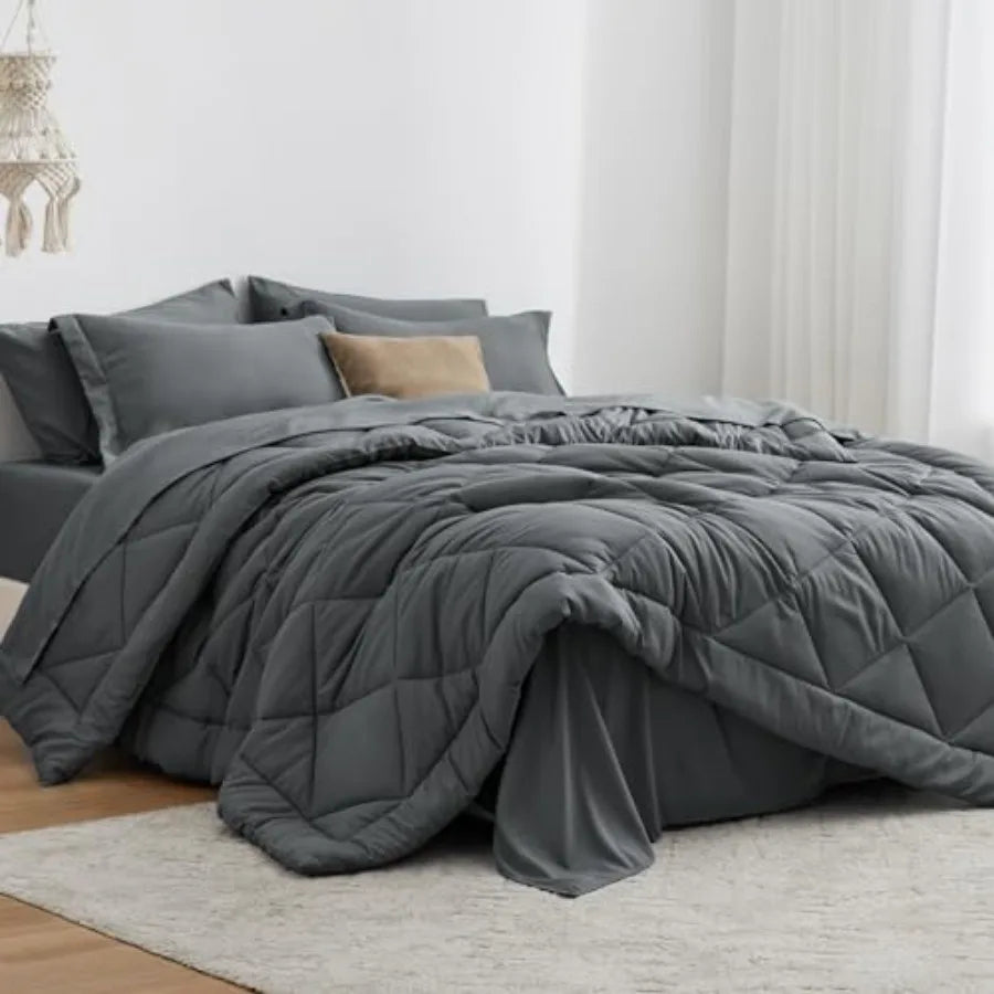 Comforter Set 7 Pieces Bed in a Bag All Season Bedding Sets