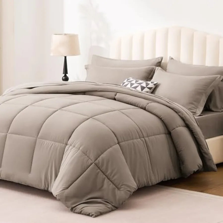 Comforter Set 7 Pieces Bed in a Bag All Season Bedding Sets