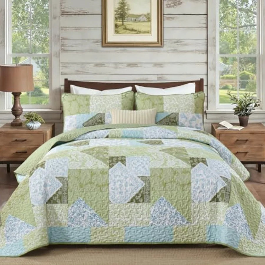 Quilt Set  Queen- 3 Pieces Boho Plaid Floral Bedspread Set Microfiber